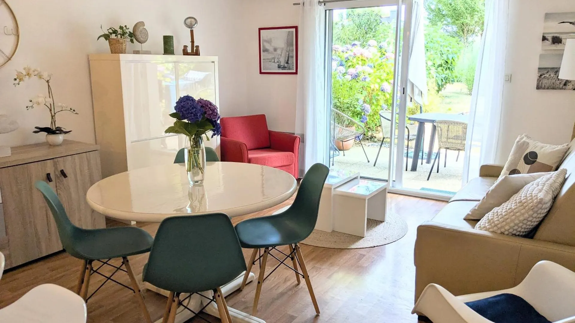 T2 En Rez-De-Jardin Proche Vannes - Parking - Calme Ploeren 0*,  Frankrig